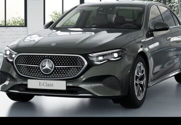 Mercedes-Benz E 200 9.900 km 49.900 &euro; Hamburg 22047