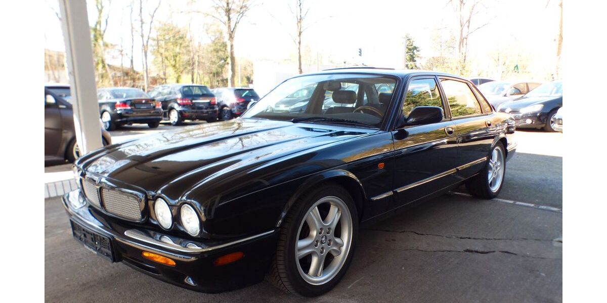 Jaguar XJ 72.500 km 14.999 &euro; Hamburg 22559