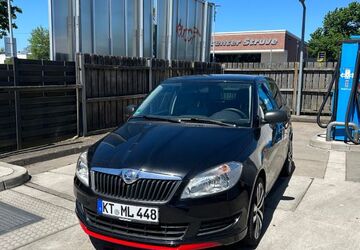 Skoda Fabia 95.800 km 5.900 &euro; Hamburg 20251