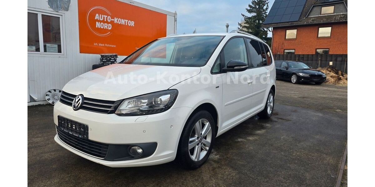 VW Touran 93.600 km 9.700 &euro; Uetersen 25436