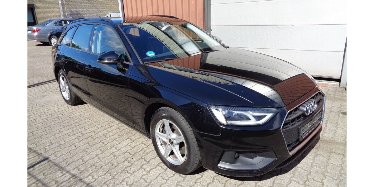 Audi A4 214.824 km 14.990 &euro; Hamburg 22399