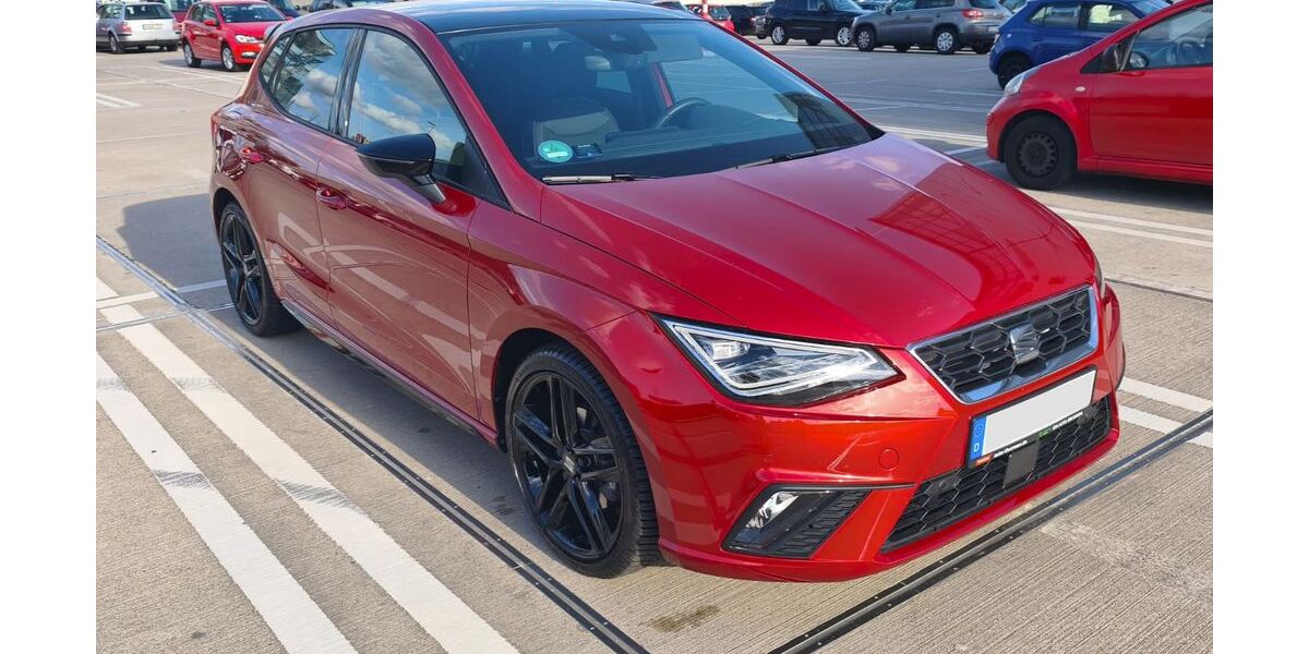 Seat Ibiza 6.600 km 27.499 &euro; Hamburg 22041