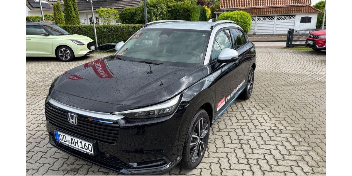 Honda HR-V 10.796 km 33.990 &euro; Braak 22145