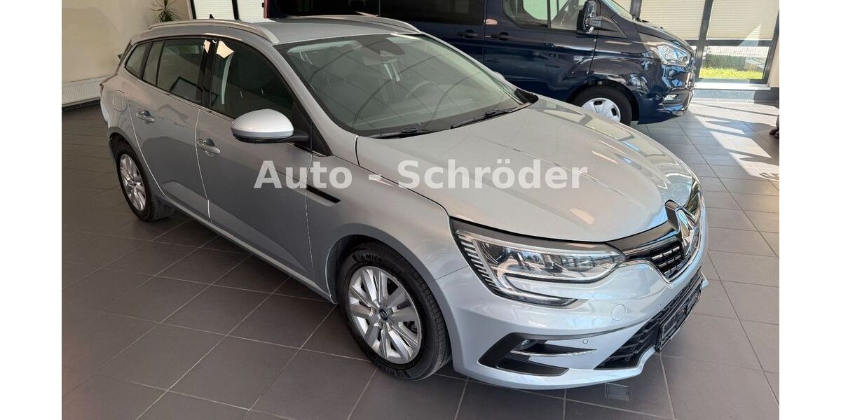 Renault Megane E-TECH 43.225 km 17.490 &euro; Geesthacht 21502