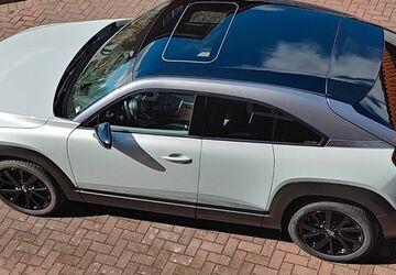 Mazda MX-30 34.209 km 16.333 &euro; Siek 22962