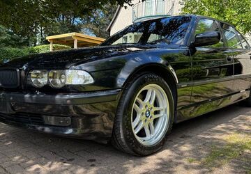 BMW 740 395.000 km 8.900 &euro; Hamburg 22179