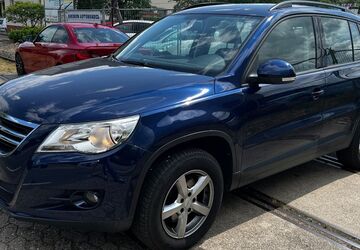 VW Tiguan 121.000 km 7.499 &euro; Buxtehude 21614