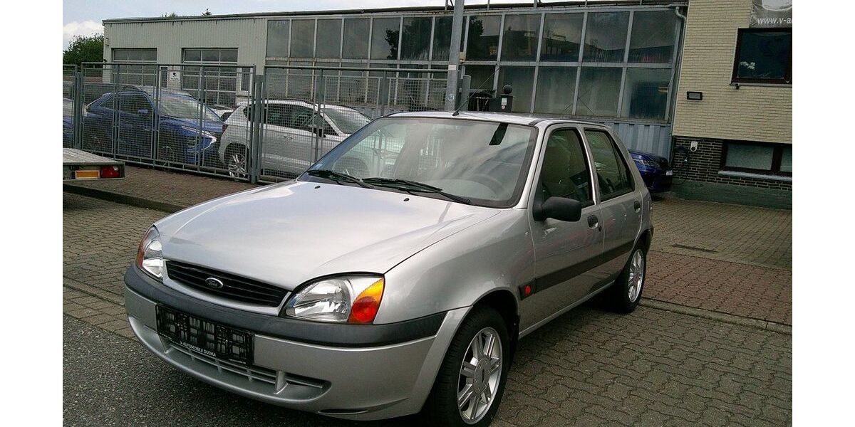 Ford Fiesta 96.800 km 1.990 &euro; Neu Wulmstorf (Hamburg) 21629