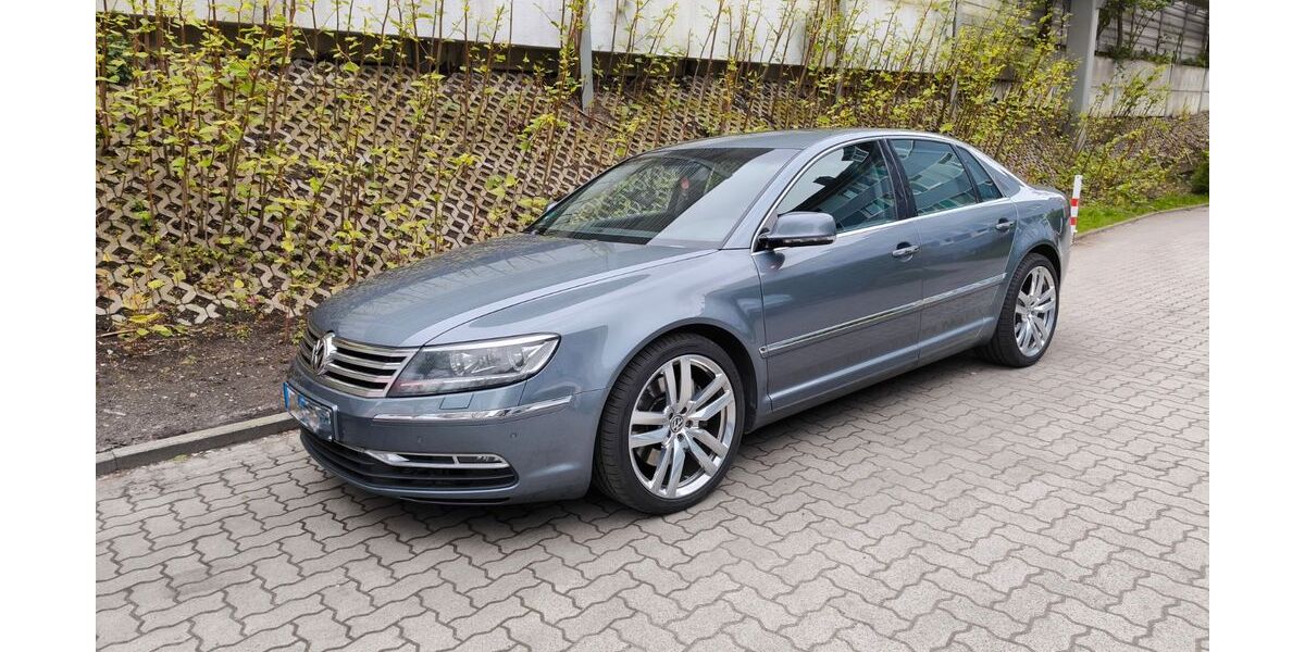 VW Phaeton 214.000 km 14.800 &euro; Osteinbek 22113