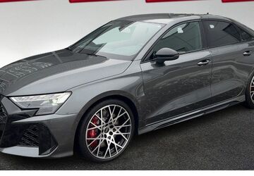 Audi RS3 6.637 km 66.880 &euro; Hamburg 22529