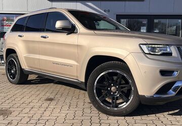 Jeep Grand Cherokee 209.244 km 17.990 &euro; Henstedt-Ulzburg­­­ 24558