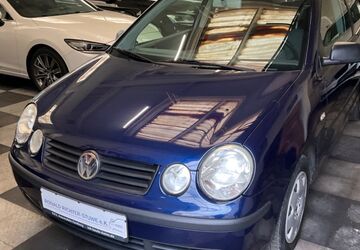 VW Polo 74.202 km 3.330 &euro; Hamburg 22087