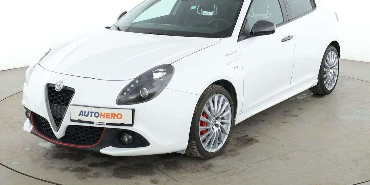 Alfa Romeo Giulietta 115.374 km 18.990 &euro; Hamburg 22529