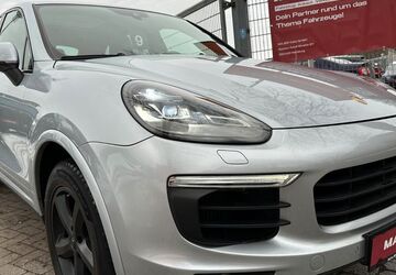 Porsche Cayenne 147.682 km 27.900 &euro; Hamburg 22043