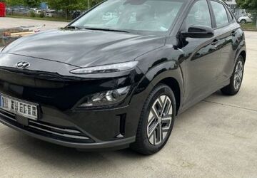 Hyundai KONA 23.500 km 19.900 &euro; Ahrensburg 22926