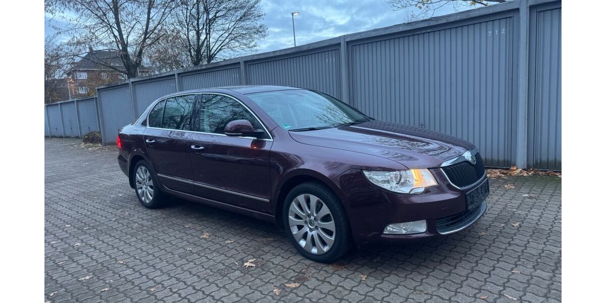Skoda Superb 102.000 km 10.299 &euro; Hamburg 20097