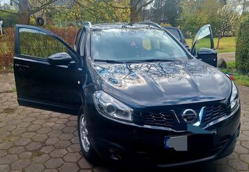 Nissan Qashqai 43.000 km 9.400 &euro; Hamburg 22393