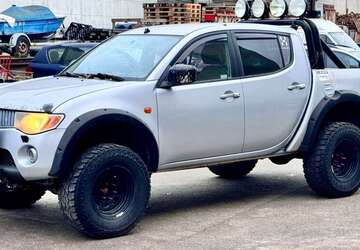 Mitsubishi L200 282.000 km 7.200 &euro; Hamburg 20537