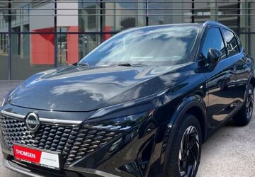 Nissan Qashqai 2.134 km 31.490 &euro; Halstenbek 25469