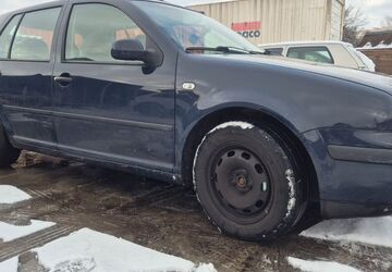 VW Golf 221.700 km 1.800 &euro; Hamburg 21037