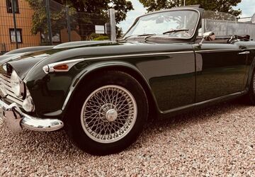 Triumph TR4 100.000 km 30.100 &euro; Wenzendorf 21279