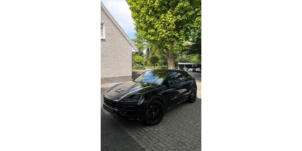 Porsche Cayenne 22.000 km 136.500 &euro; Norderstedt 22848