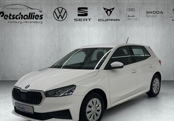 Skoda Fabia 34.899 km 15.980 &euro; Hamburg 22393