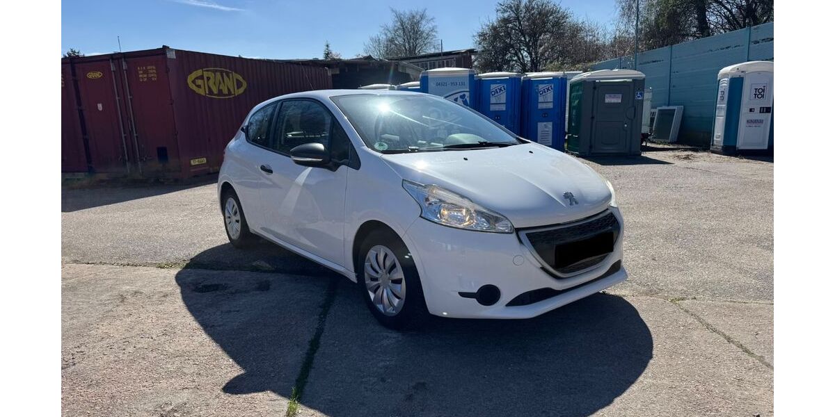 Peugeot 208 85.500 km 4.800 &euro; Halstenbek 25469