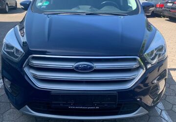 Ford Kuga 180.797 km 12.900 &euro; Bönningstedt 25474