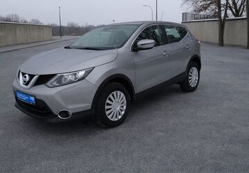 Nissan Qashqai 27.393 km 13.500 &euro; Hamburg 20539