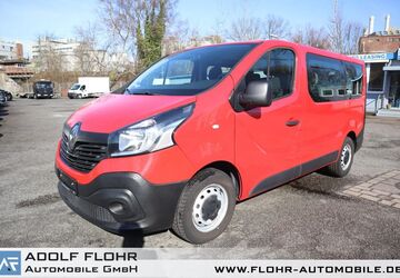 Renault Trafic 114.156 km 11.800 &euro; Hamburg 21079