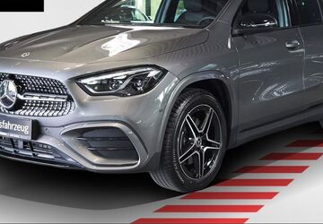 Mercedes-Benz GLA 180 3.000 km 45.898 &euro; Hamburg-Elbe 22609