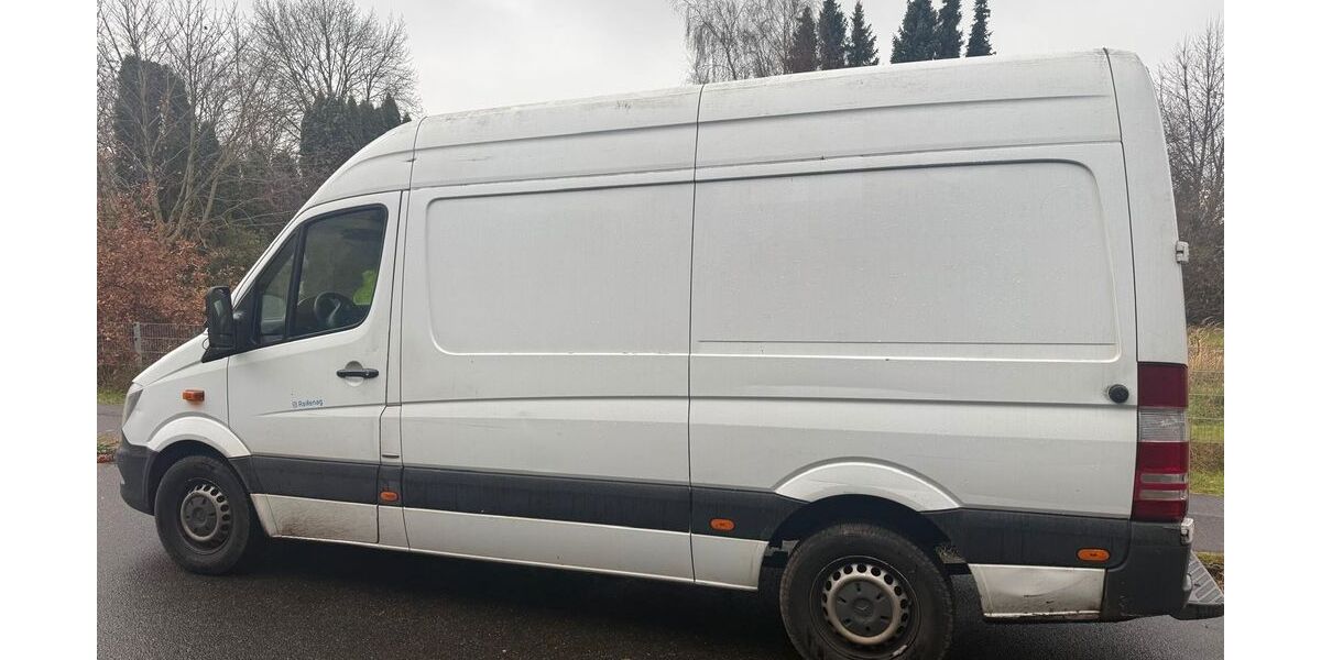 Mercedes-Benz Sprinter 293.450 km 8.500 &euro; Hamburg 22045
