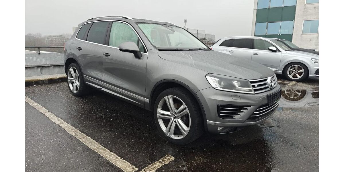 VW Touareg 161.500 km 24.990 &euro; Hamburg 22047