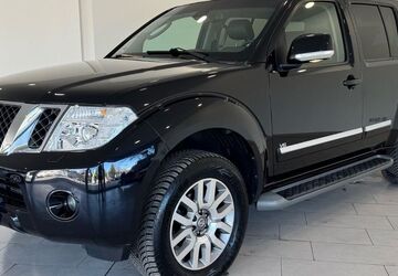 Nissan Pathfinder 163.000 km 19.990 &euro; Hamburg 22043