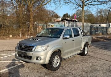 Toyota Hilux 207.644 km 14.500 &euro; HAMBURG 22113