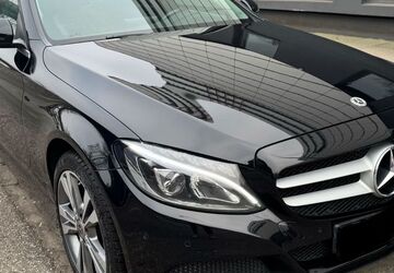 Mercedes-Benz C 220 233.000 km 9.950 &euro; Hamburg 20537