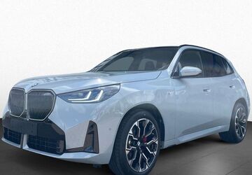 BMW X3 11.900 km 61.630 &euro; Hamburg 21073