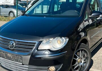 VW Touran 378.000 km 2.490 &euro; Neu Wulmstorf 21629