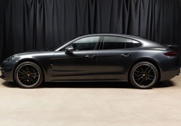 Porsche Panamera 180.458 km 49.900 &euro; Hamburg 22549