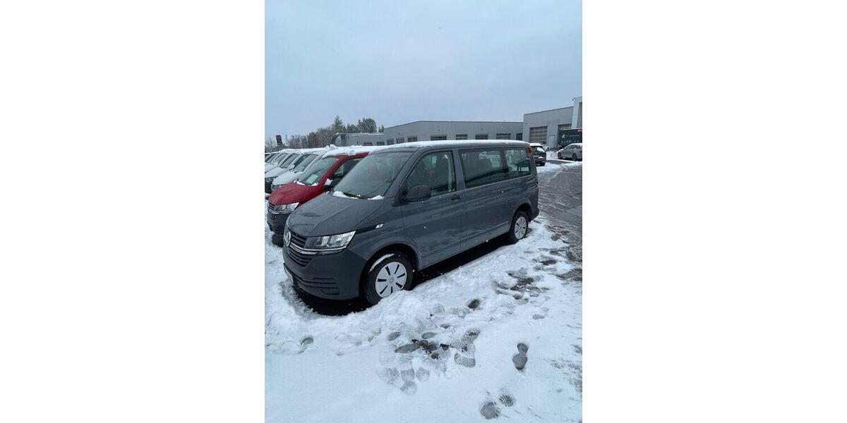 VW T6 Transporter 61.989 km 25.999 &euro; Delingsdorf 22941