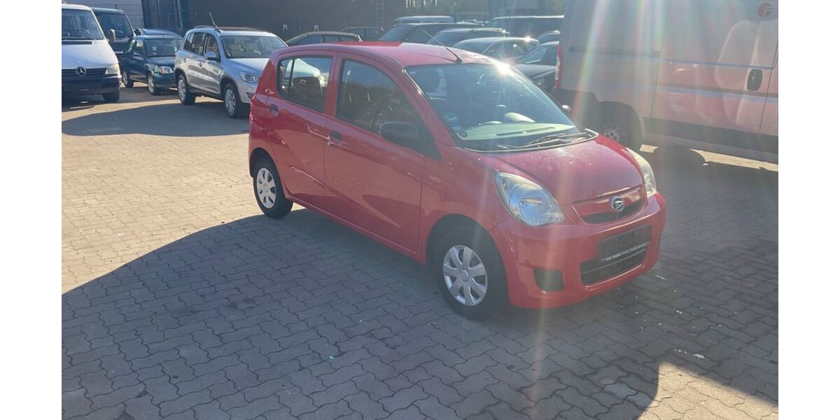Daihatsu Cuore 67.151 km 1.499 &euro; Hamburg 21107
