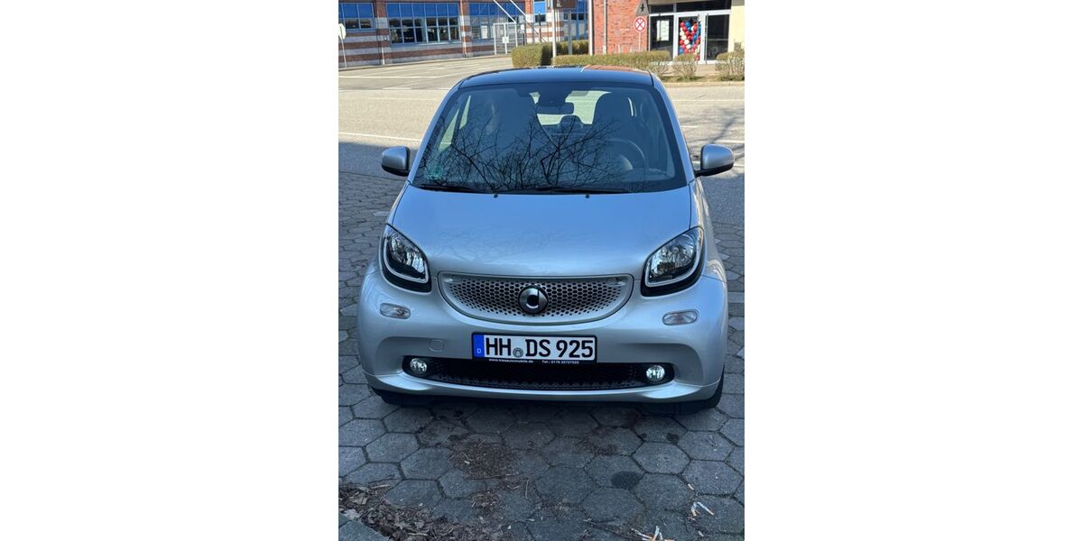 Smart ForTwo 39.800 km 16.300 &euro; Hamburg 22767