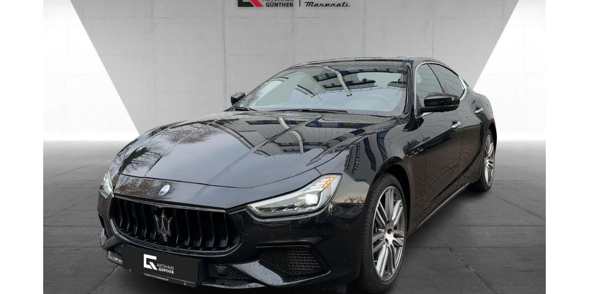 Maserati Ghibli 37.224 km 60.880 &euro; Hamburg 20537