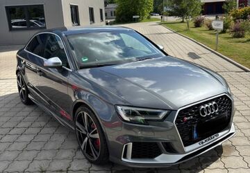 Audi RS3 92.000 km 43.900 &euro; Hamburg 20537