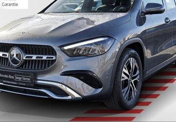 Mercedes-Benz GLA 200 10.640 km 37.750 &euro; Hamburg-Elbe 22609