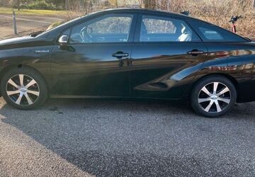 Toyota Mirai 5.000 km 8.000 &euro; Hamburg 22307