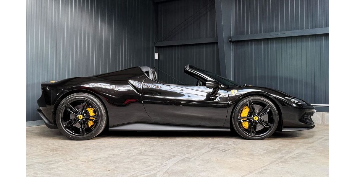 Ferrari 296 GTS 9.814 km 294.900 &euro; Siek 22962