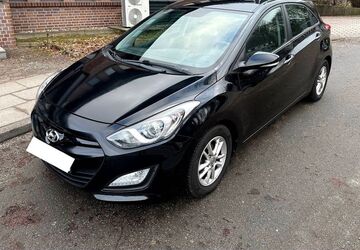 Hyundai i30 70.000 km 8.790 &euro; Hamburg 21077