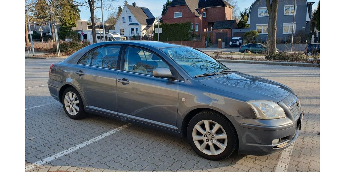 Toyota Avensis 392.000 km 2.400 &euro; Hamburg 21031